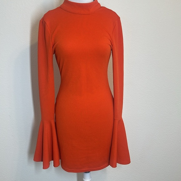 AX Paris Vibrant Orange Bell Sleeve Mini Dress Size 8 - Picture 4 of 16